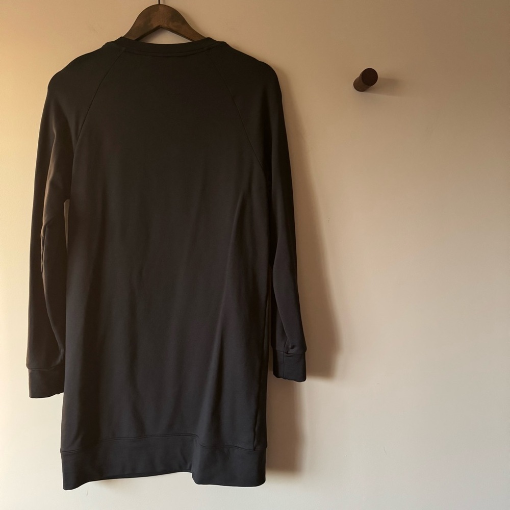 ATHLETA LONG SLEEVE SWEATSHIRT DRESS WITH SNAP SLEEVES BLACK SIZE SMALL GUC - Picture 4 of 6